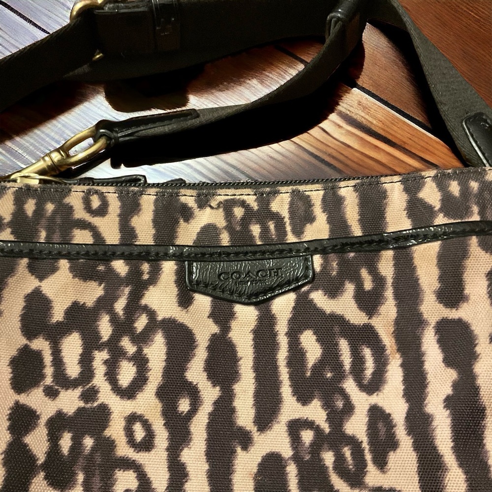 Leopard Print Crossbody Bag with Coin Pouch - Brown/Black - Picture 5 of 14